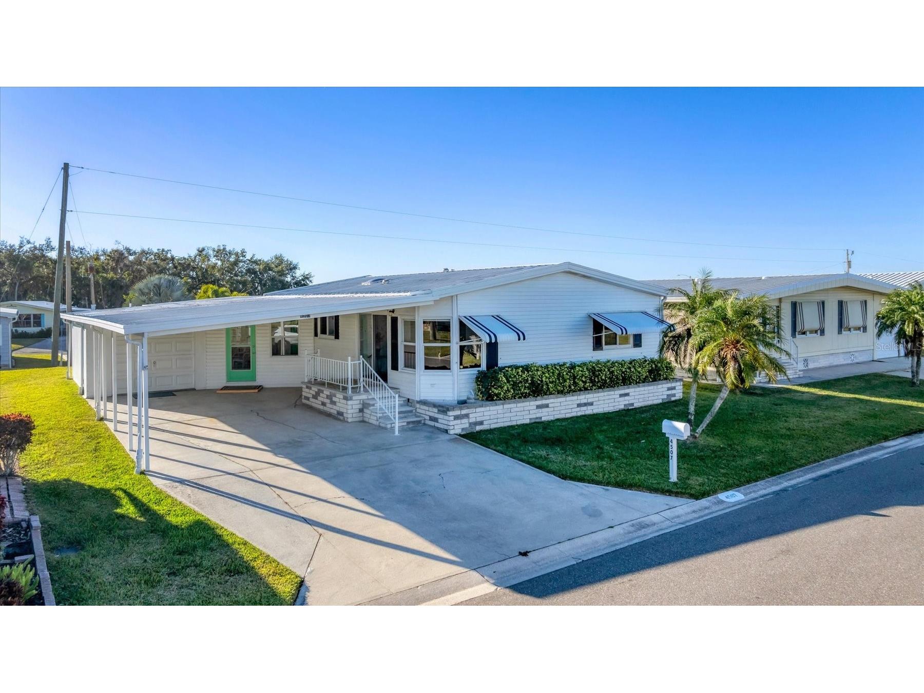 4507 13th Street E Ellenton FL 34222 A4678790 image1