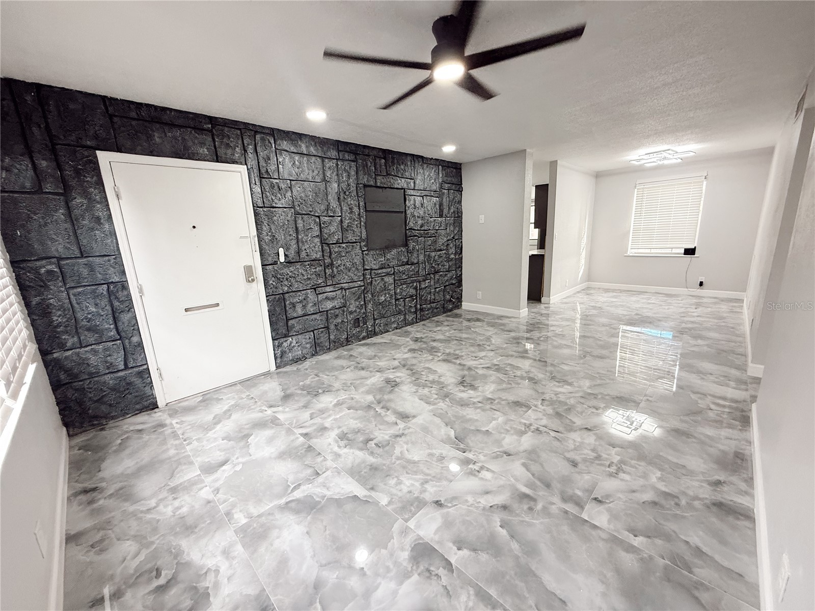 4507 9th Street W #A1 Bradenton FL 34207 A4683323 image2