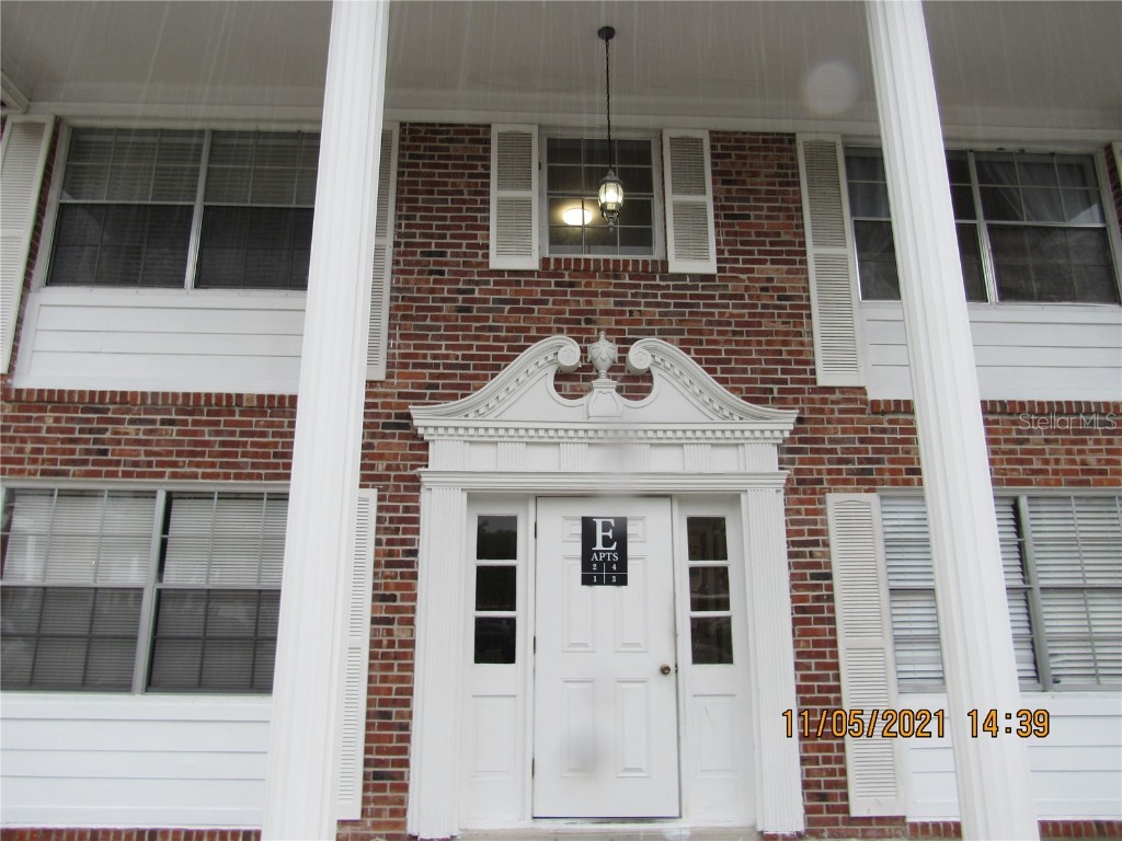 4507 9th Street W #E1 Bradenton FL 34207 A4517178 image1