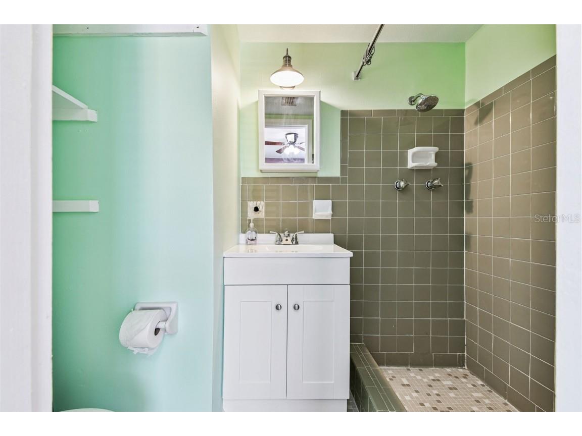 4507 9th Street W #E1 Bradenton FL 34207 A4668467 image11