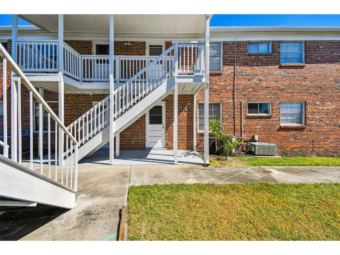 4507 9th Street W #E1 Bradenton FL 34207 A4668467 image2