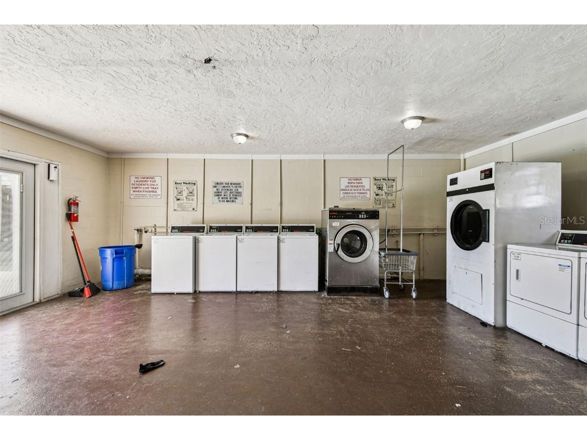 4507 9th Street W #E1 Bradenton FL 34207 A4668467 image46