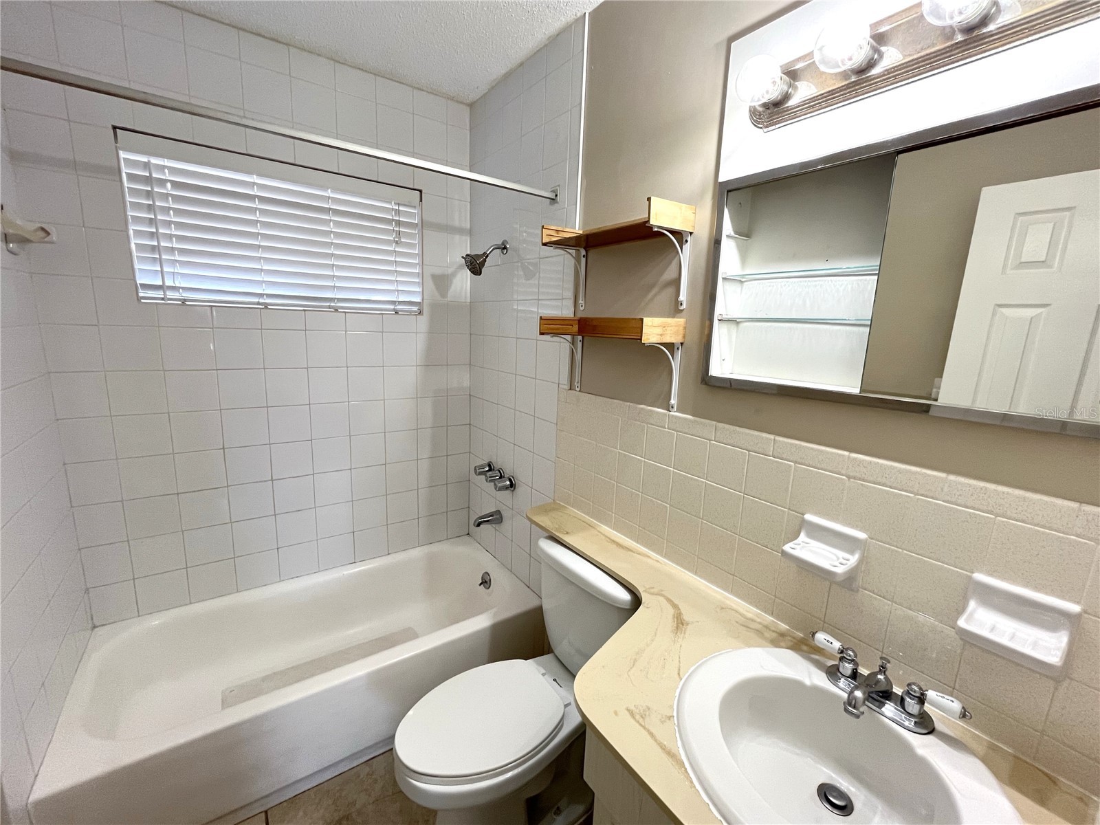 4507 9th Street W #J6 Bradenton FL 34207 A4698421 image11