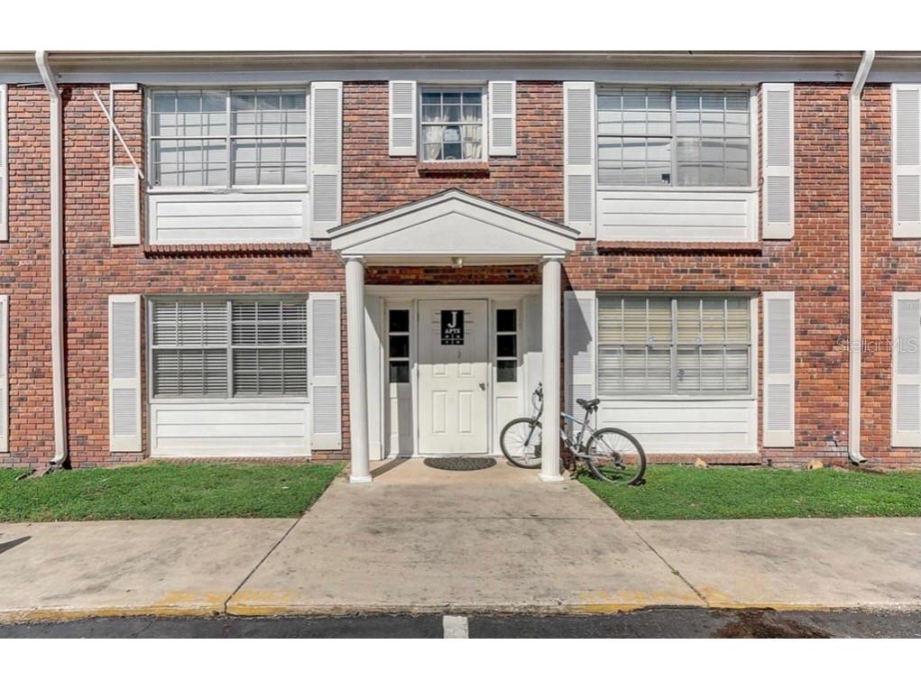 4507 9th Street W #J9 Bradenton FL 34207 A4564280 image1