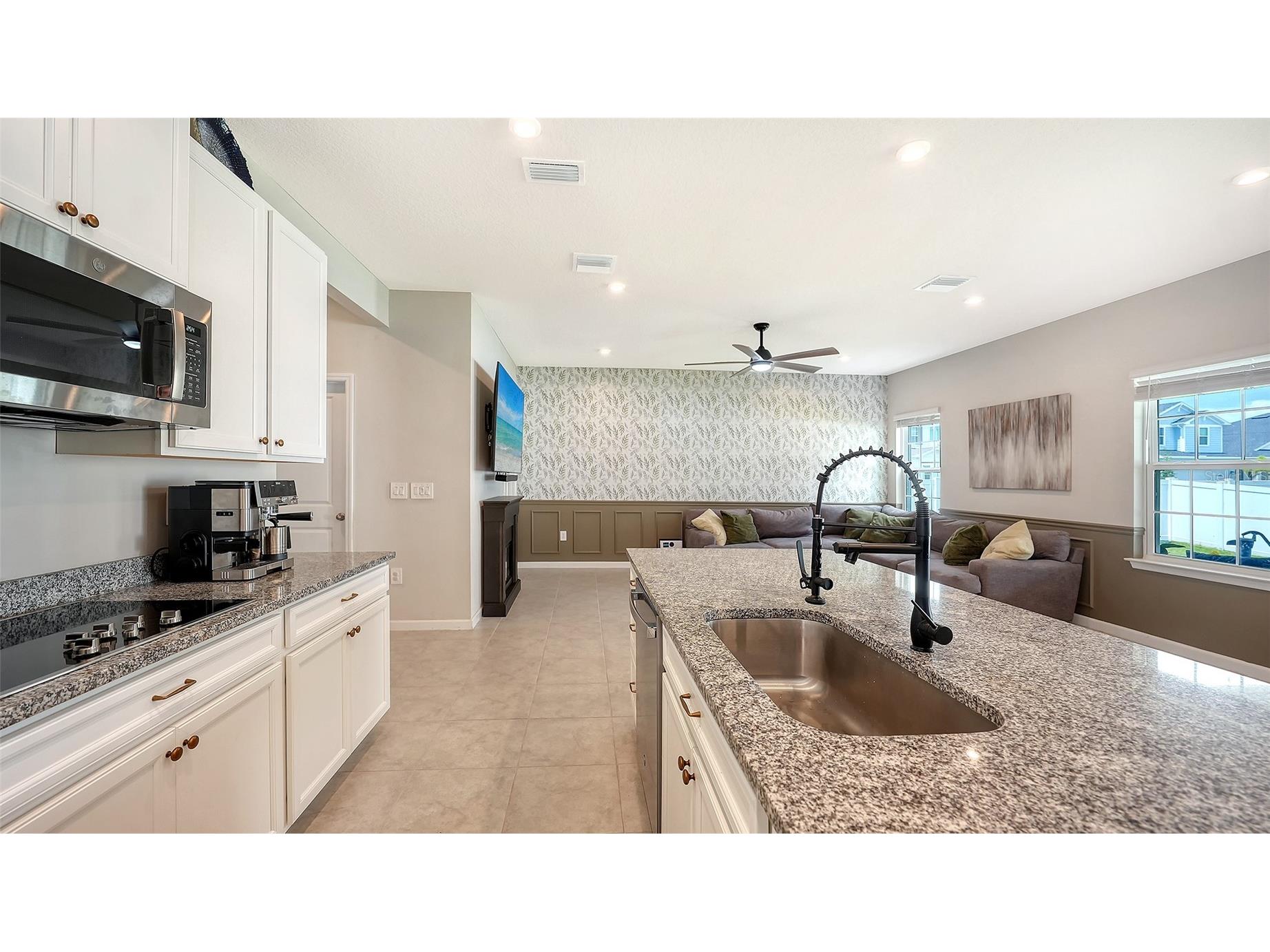 4507 Arden Way Bradenton FL 34211 A4697964 image17