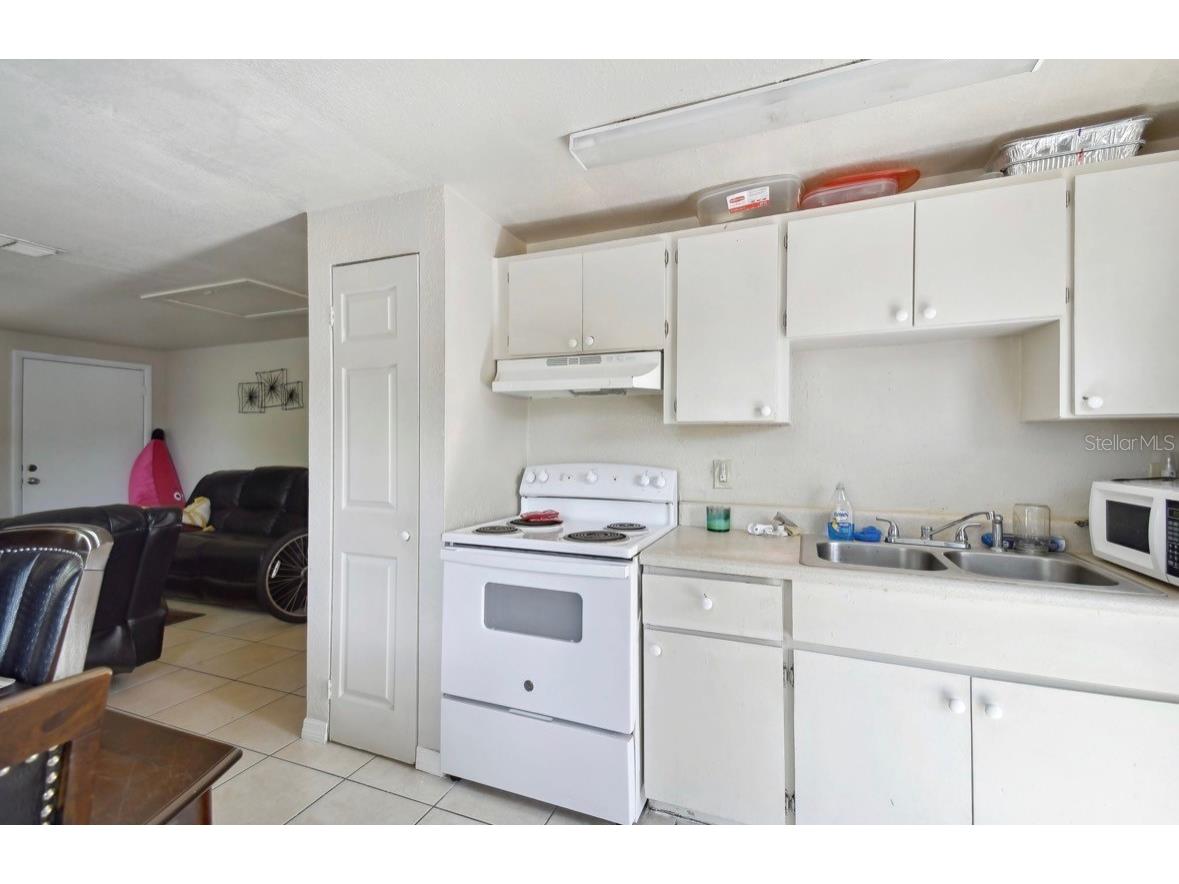 4507 E Giddens Avenue Tampa FL 33610 TB8447247 image7