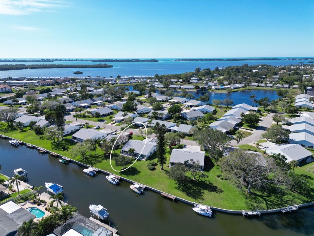 4507 Mount Vernon Drive Bradenton FL 34210 - SARASOTA BAY A4558068 image1