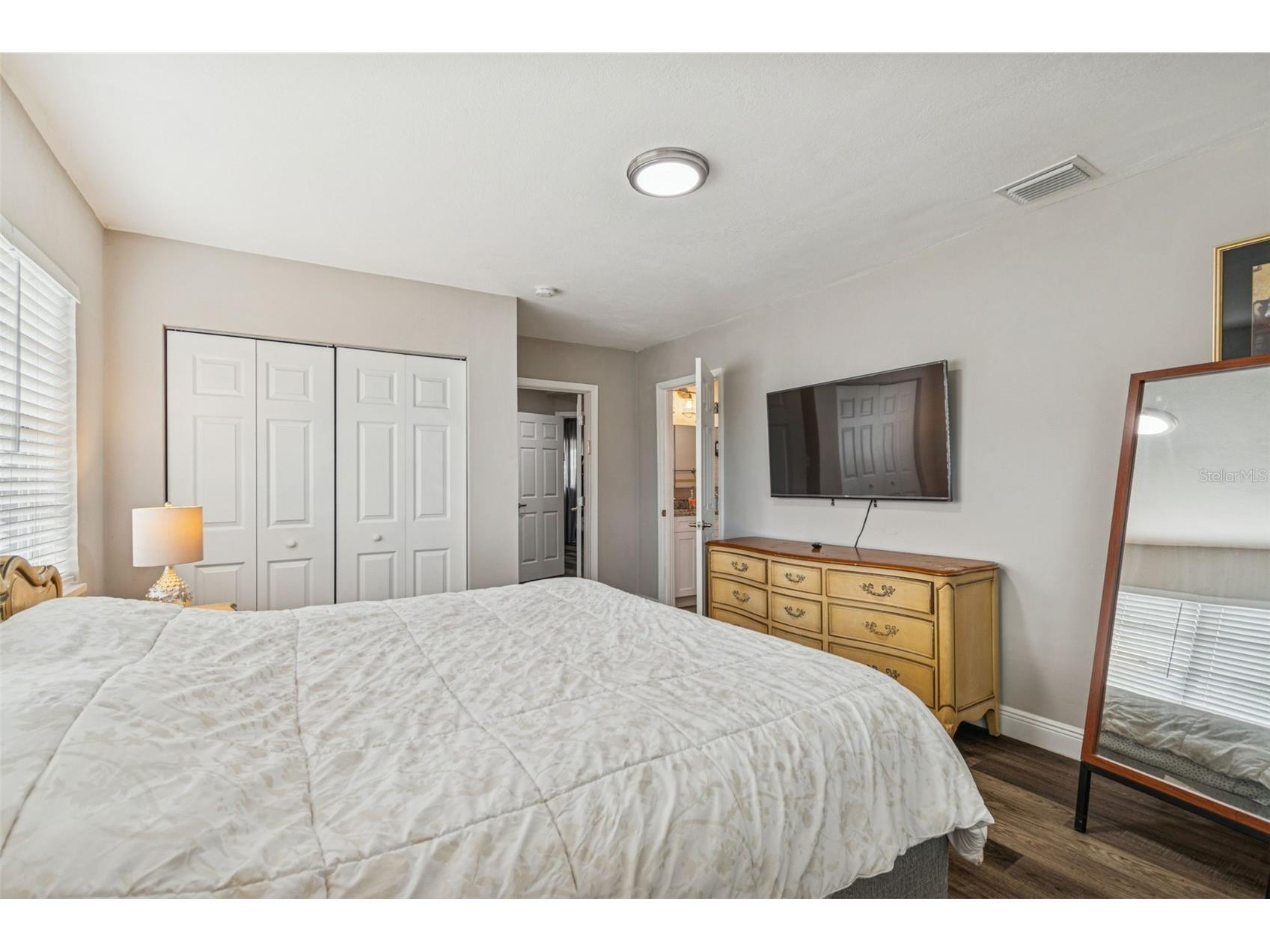 4507 S Grady Avenue Tampa FL 33611 TB8459420 image11