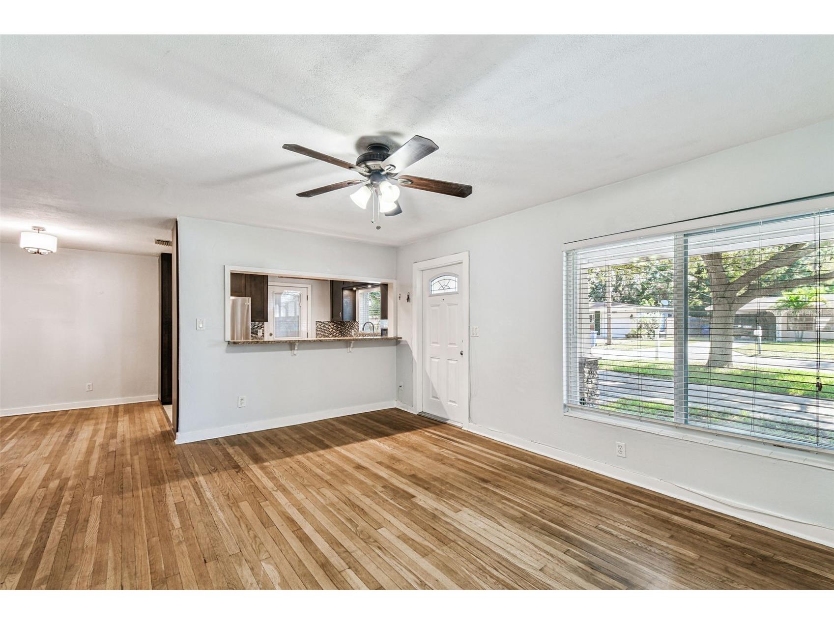 4507 S Lois Avenue Tampa FL 33611 TB8431400 image3