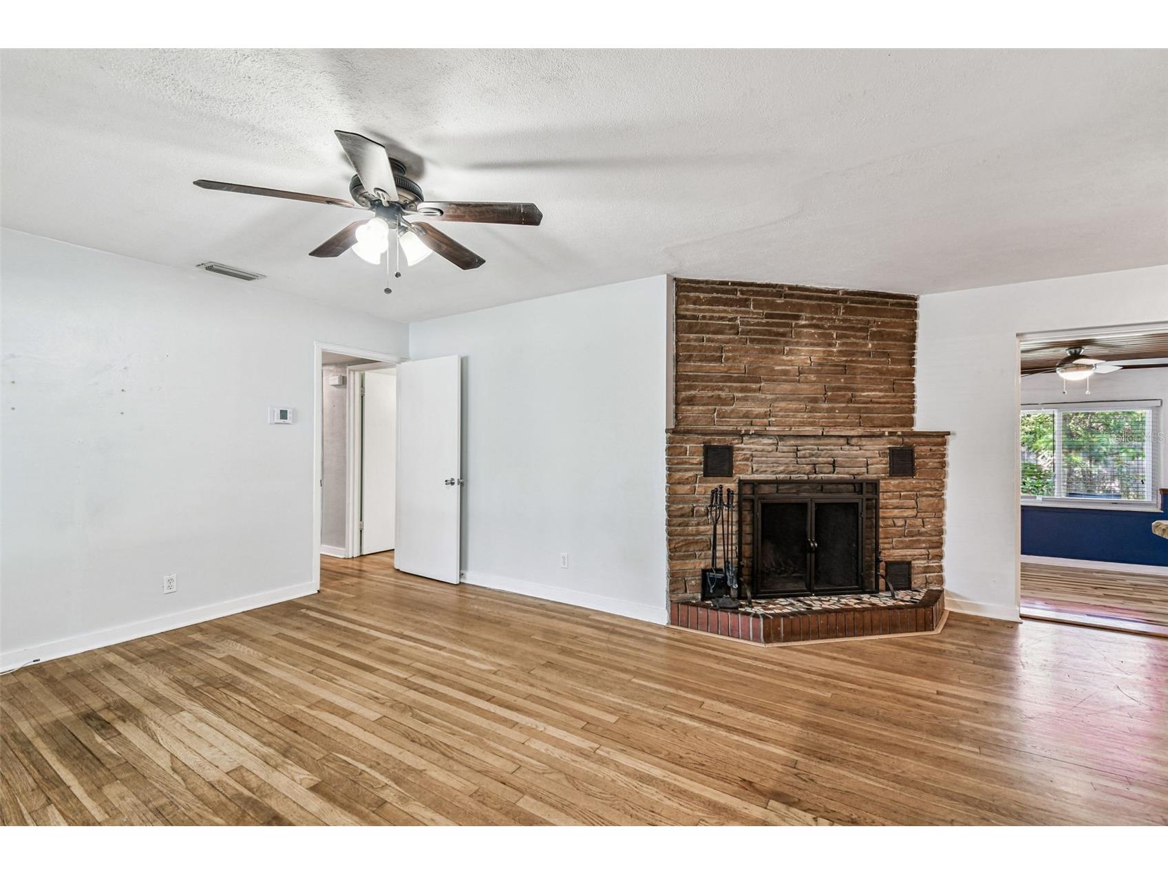 4507 S Lois Avenue Tampa FL 33611 TB8431400 image4