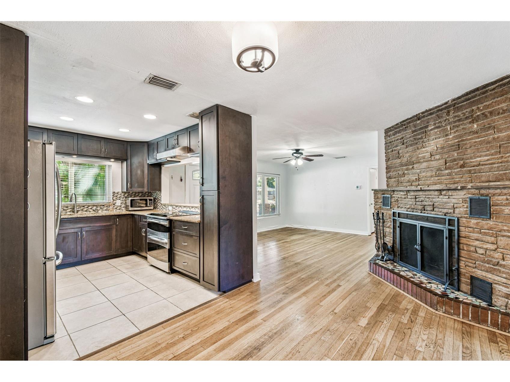 4507 S Lois Avenue Tampa FL 33611 TB8431400 image7