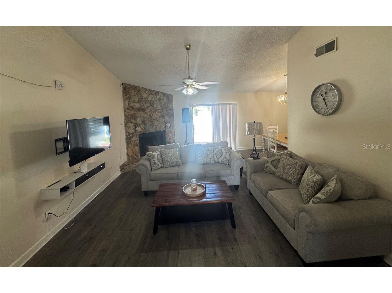 4507 Twin Crest Way Tampa FL 33624 TB8431293 image17