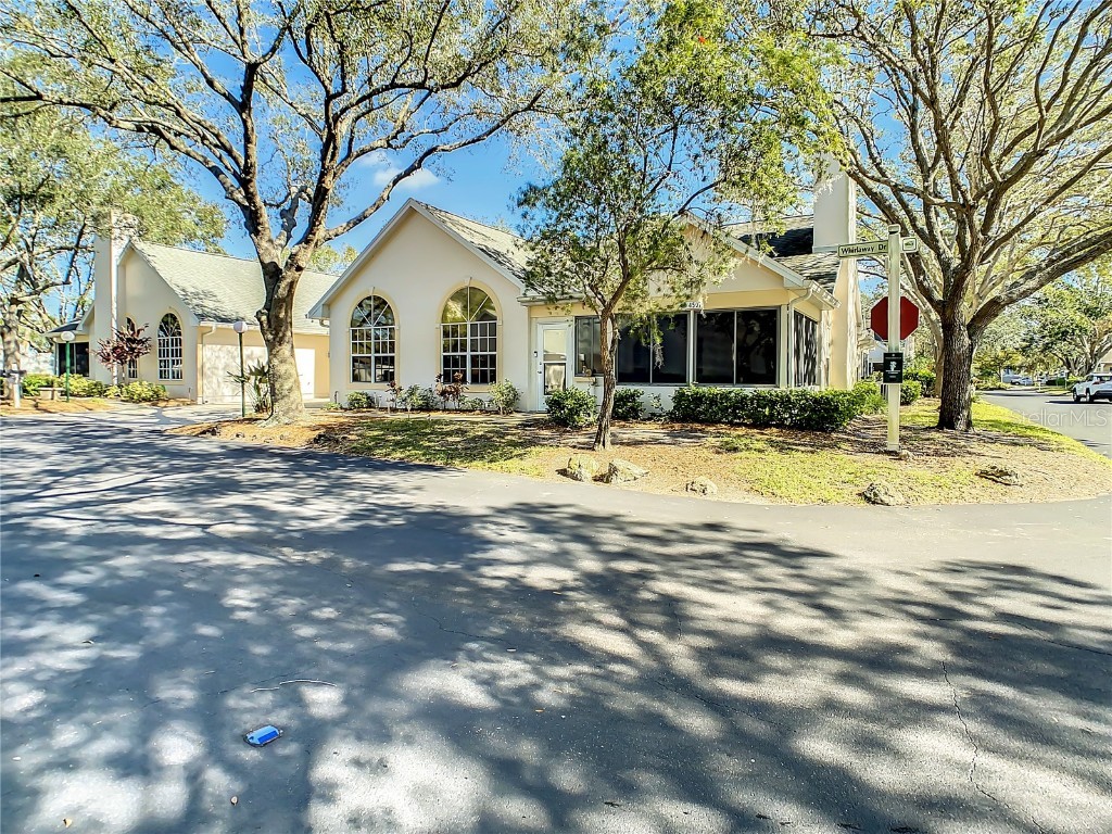 4507 Whirlaway Drive #A-8 Sarasota FL 34233 A4555341 image1