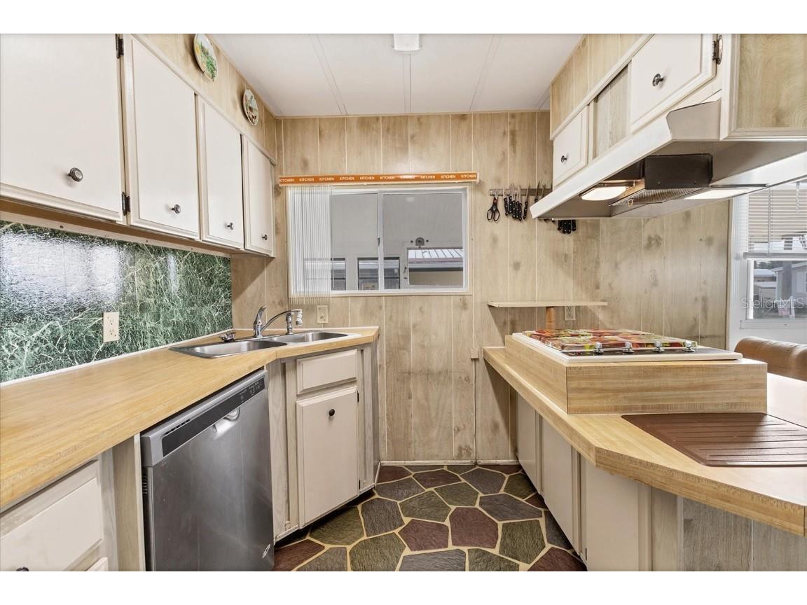 4508 14th Street E Ellenton FL 34222 A4666834 image9