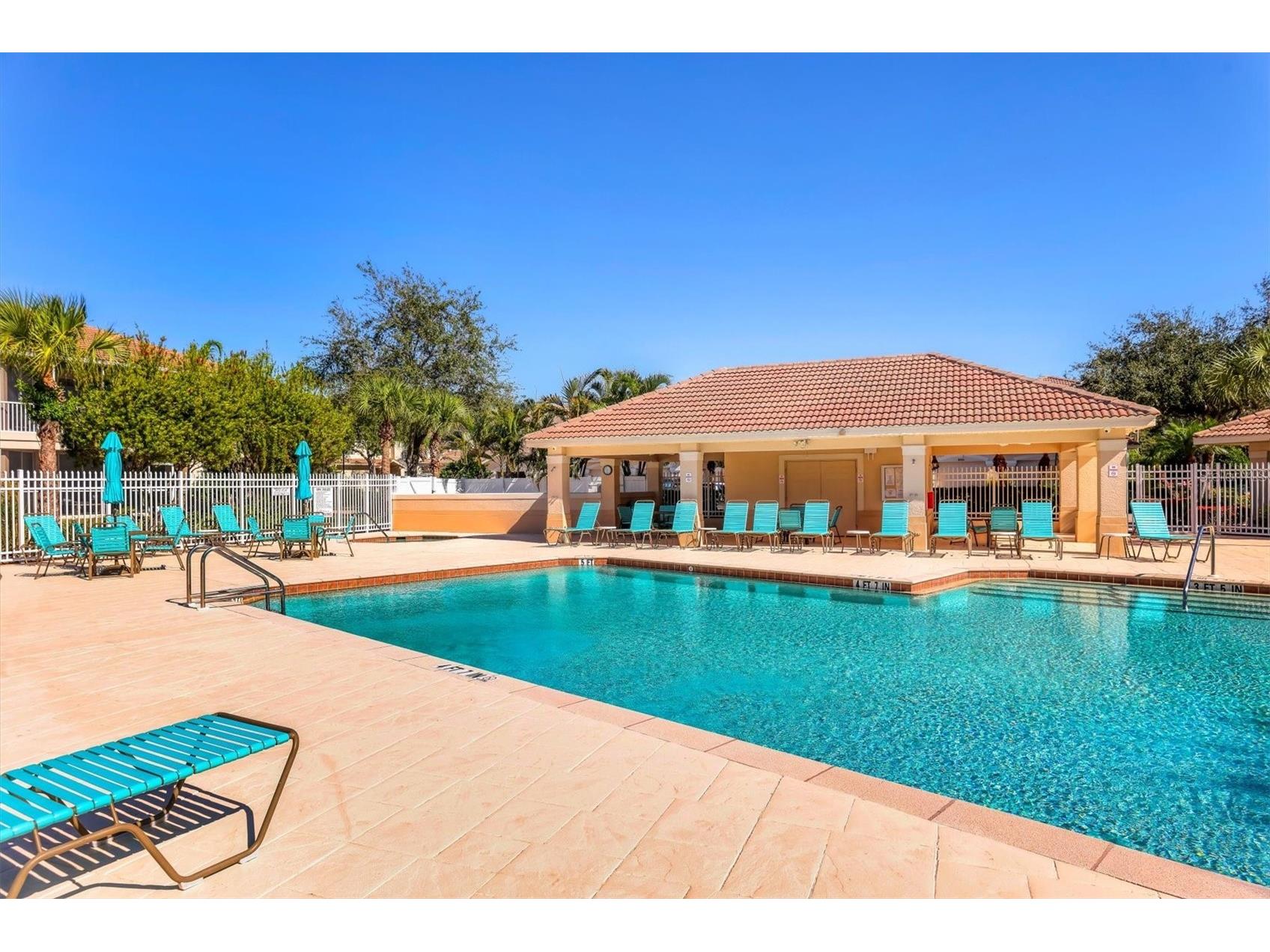 4508 Cinnamon Drive #2306 Sarasota FL 34238 A4671083 image36