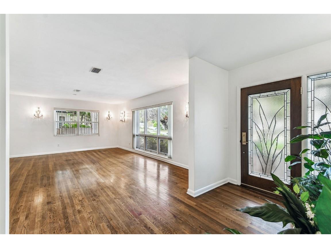 4508 Henderson Boulevard Tampa FL 33629 TB8442165 image7