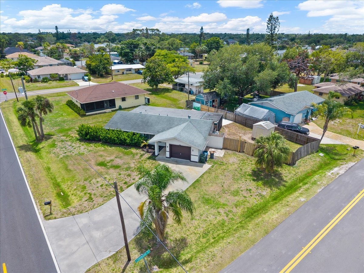 4508 Pompano Road Venice FL 34293 A4690903 image2