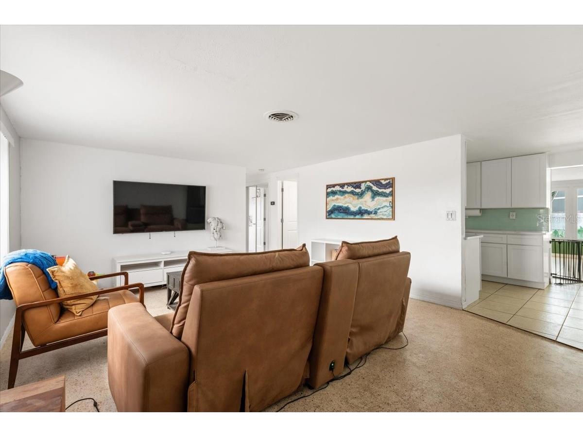 4508 Pompano Road Venice FL 34293 A4690903 image4