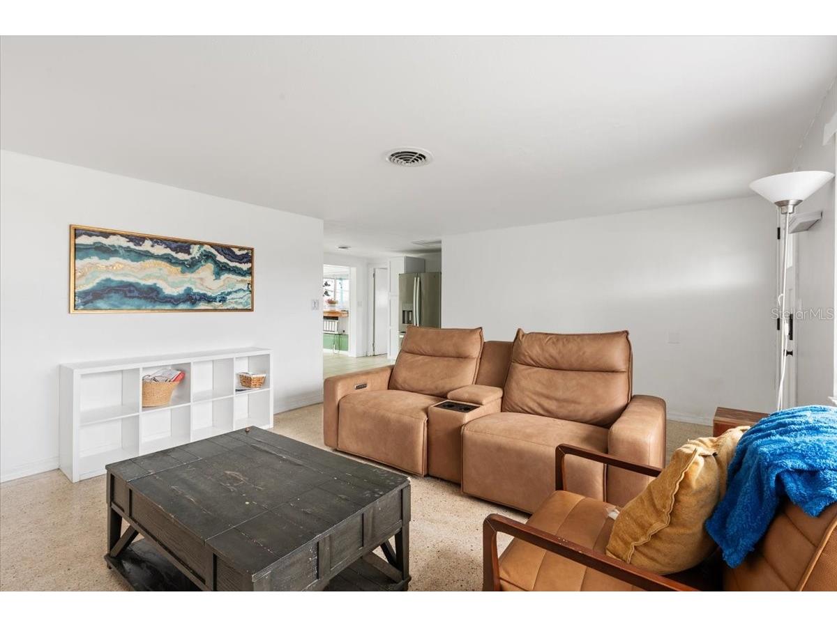 4508 Pompano Road Venice FL 34293 A4690903 image6