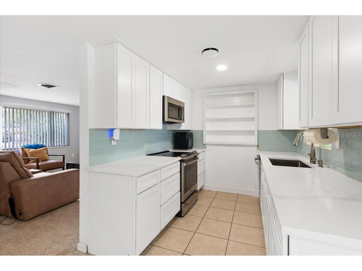 4508 Pompano Road Venice FL 34293 A4690903 image8