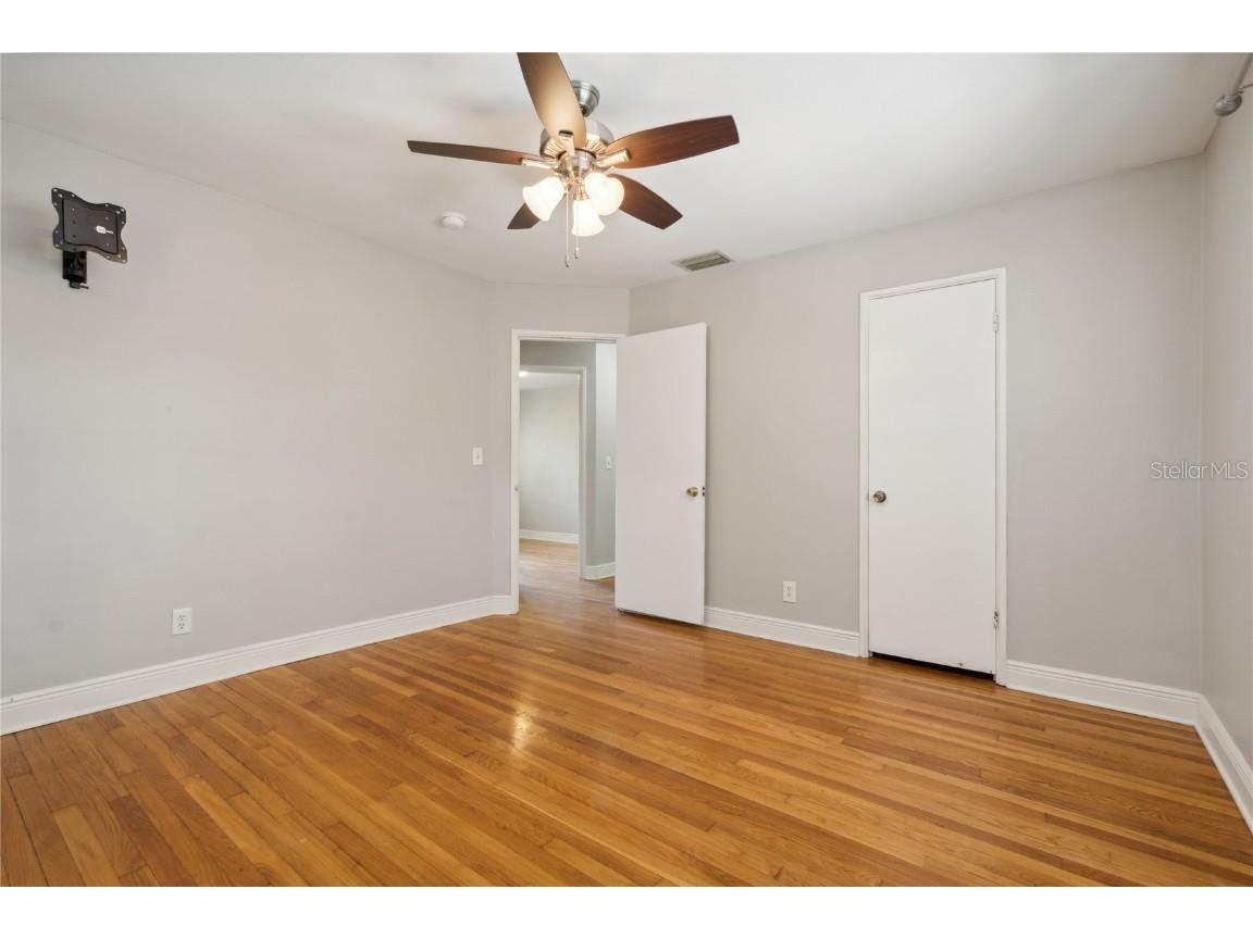 4508 S Lois Avenue Tampa FL 33611 TB8460965 image16