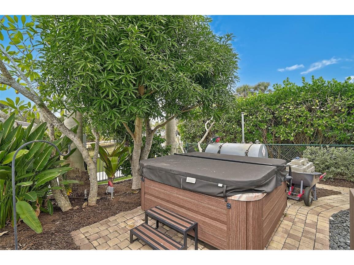 4508 Woodside Road Sarasota FL 34242 - INTRACOASTAL AND SARASOTA BAY A4674684 image40