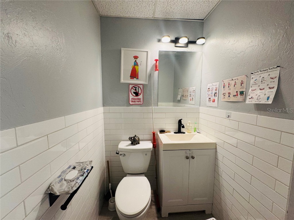 4509 Bee Ridge Road #E Sarasota FL 34233 A4677353 image12