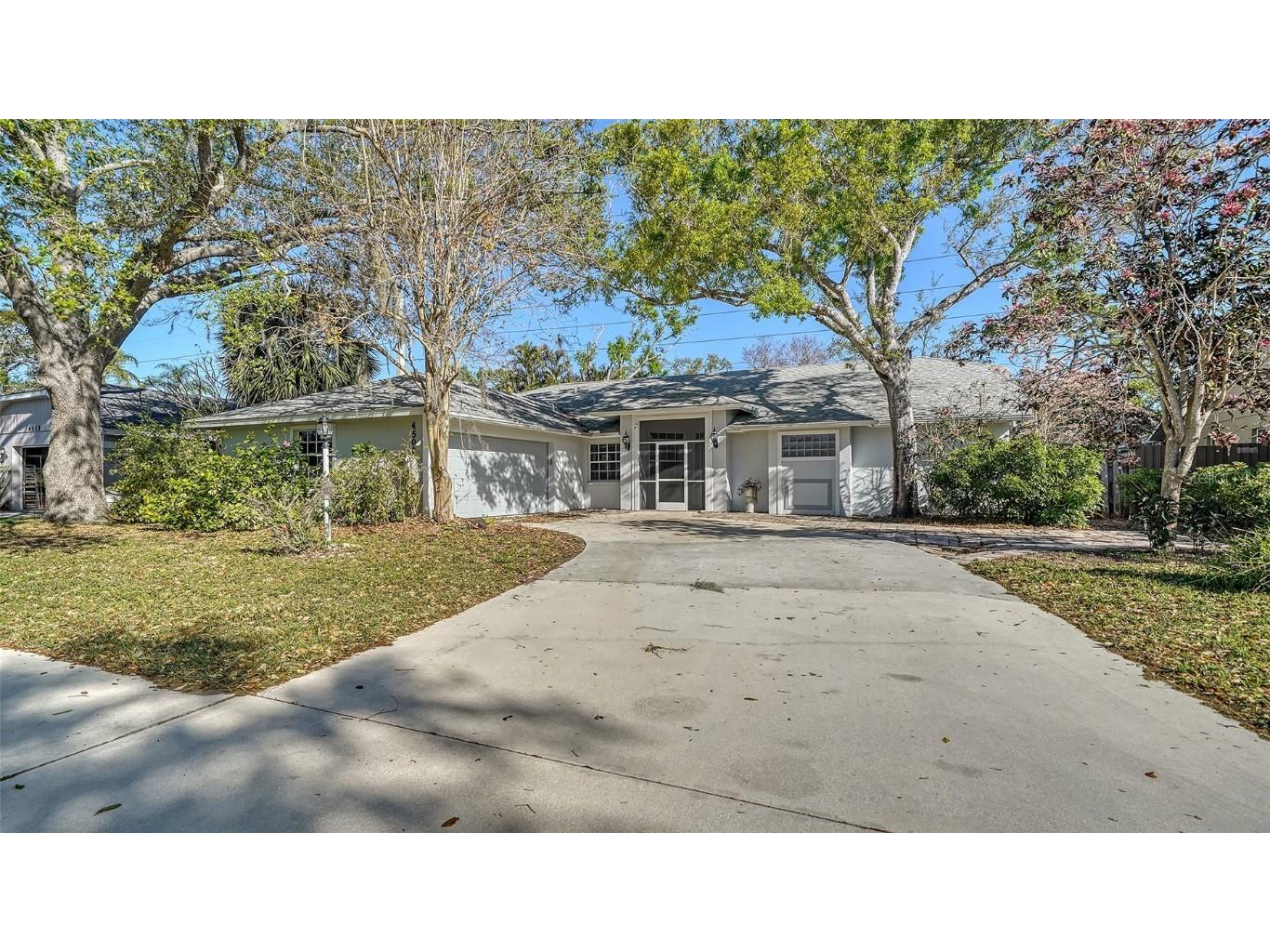 4509 Diamond Circle Sarasota FL 34233 A4644621 image1