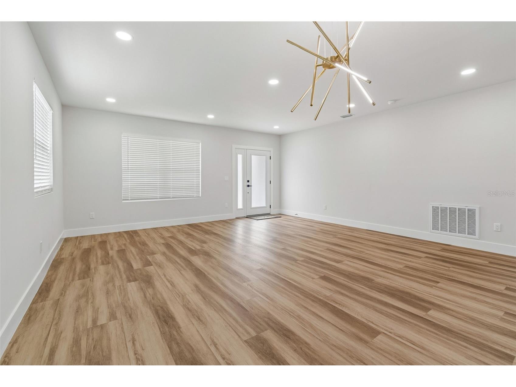4509 N 39th Street Tampa FL 33610 TB8529017 image10