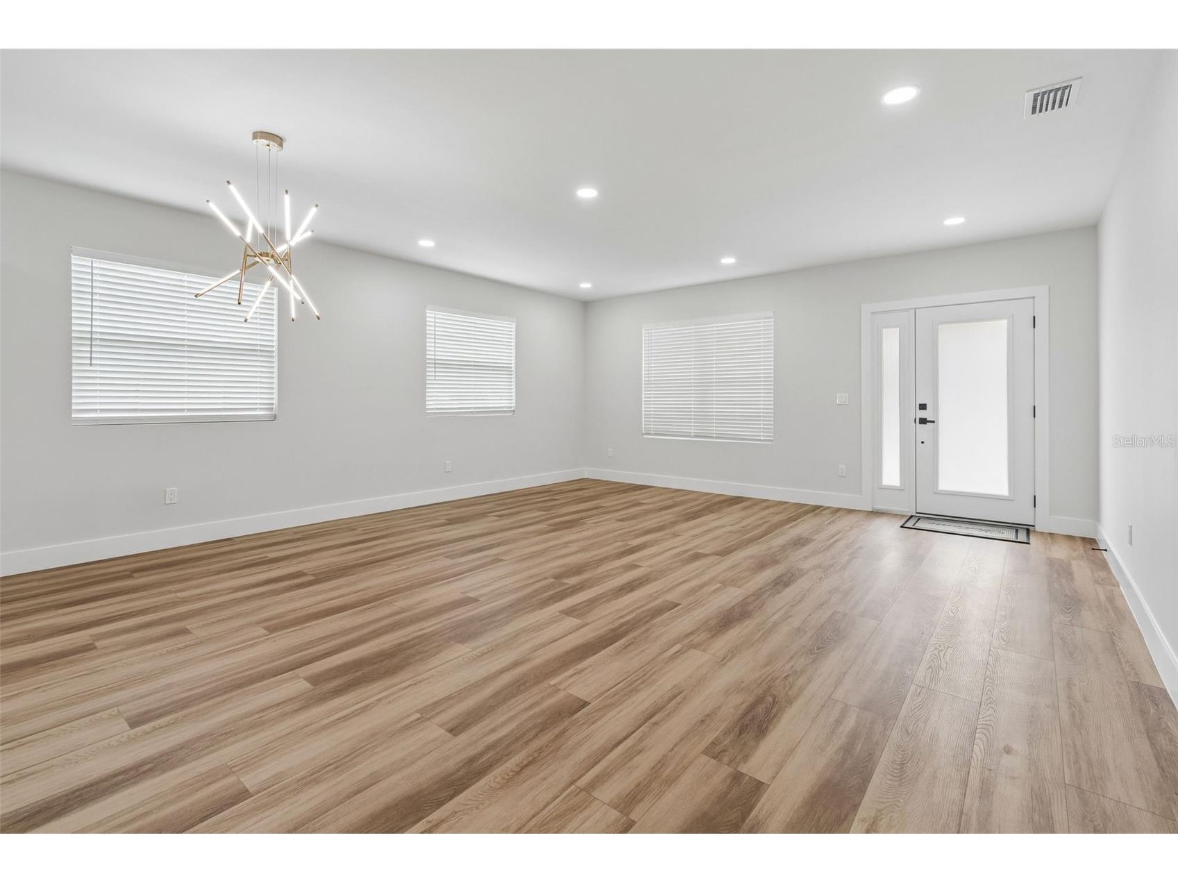 4509 N 39th Street Tampa FL 33610 TB8529017 image11