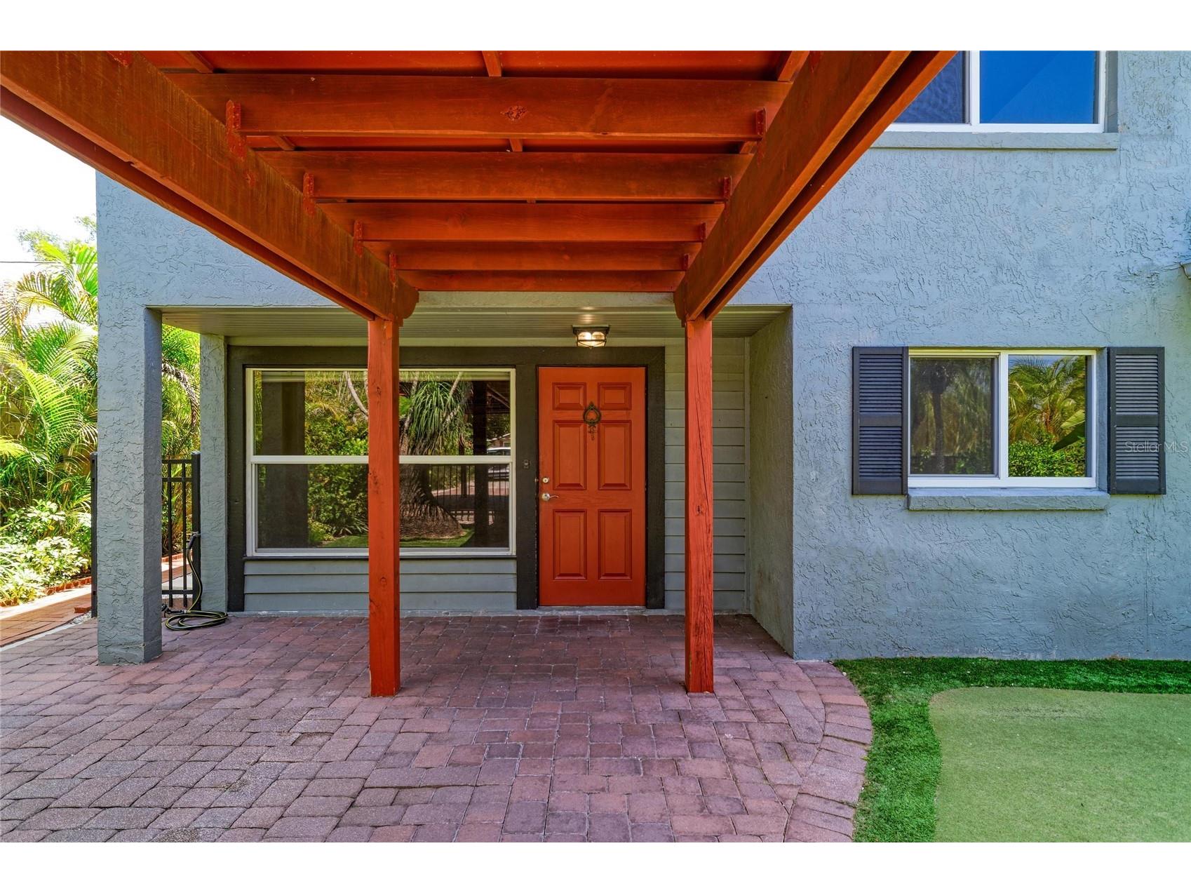 4509 S Lockwood Ridge Road Sarasota FL 34231 A4693665 image1