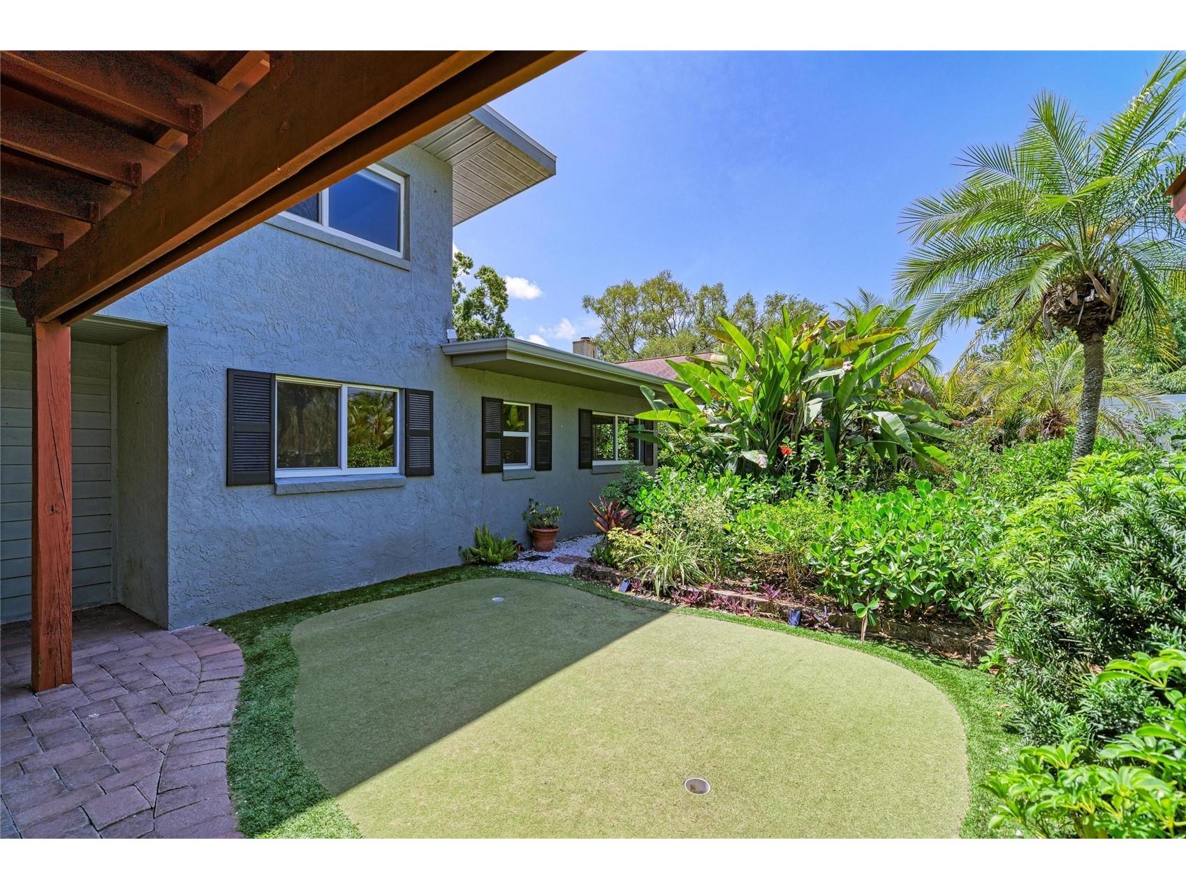 4509 S Lockwood Ridge Road Sarasota FL 34231 A4693665 image2