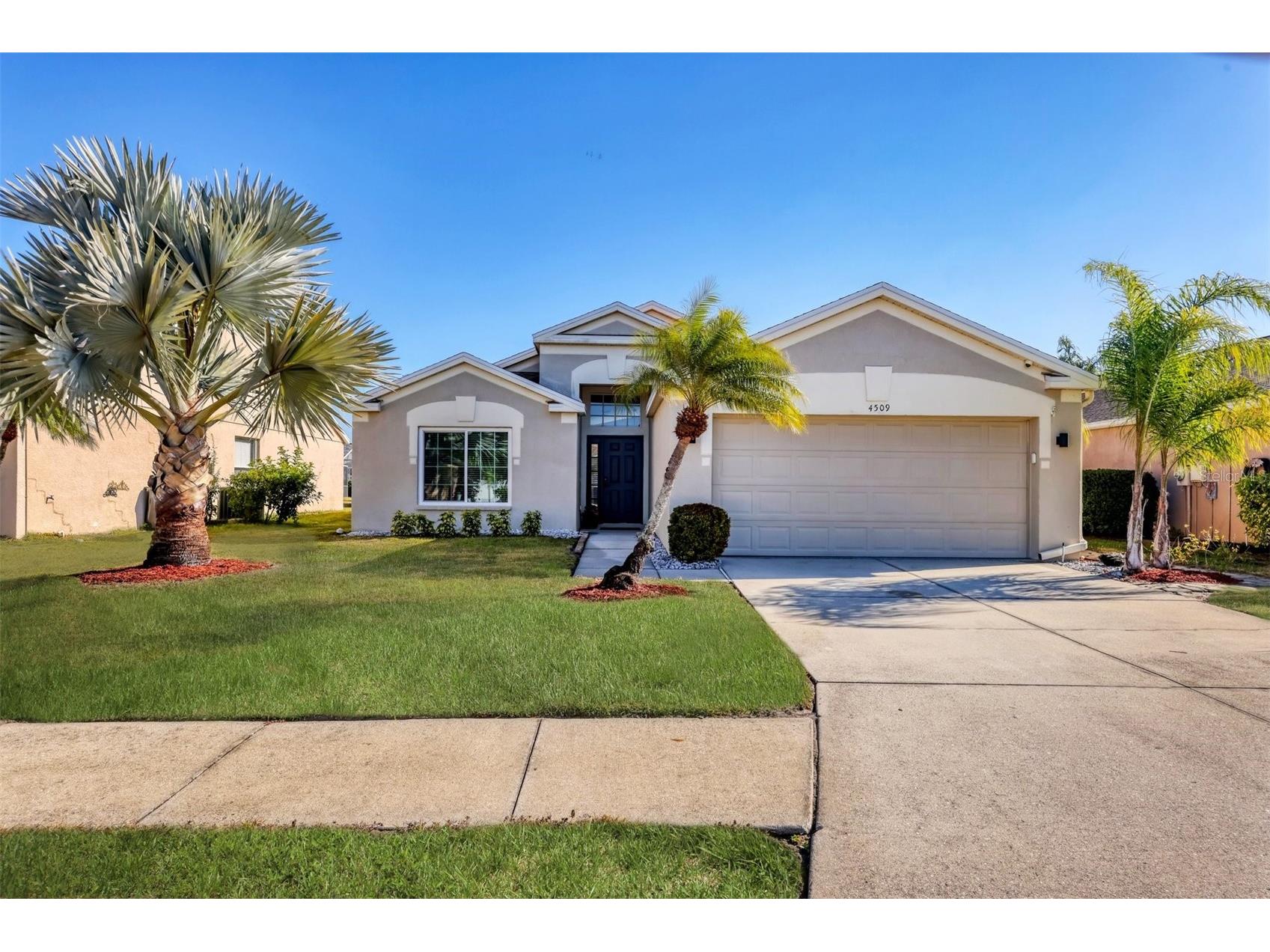 4509 Sanibel Way Bradenton FL 34203 A4681955 image1