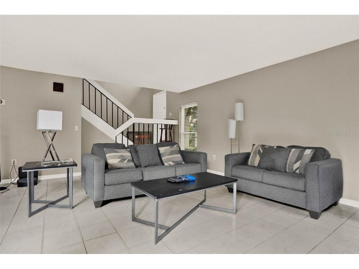 451 Hunter Circle Kissimmee FL 34758 O6342124 image3