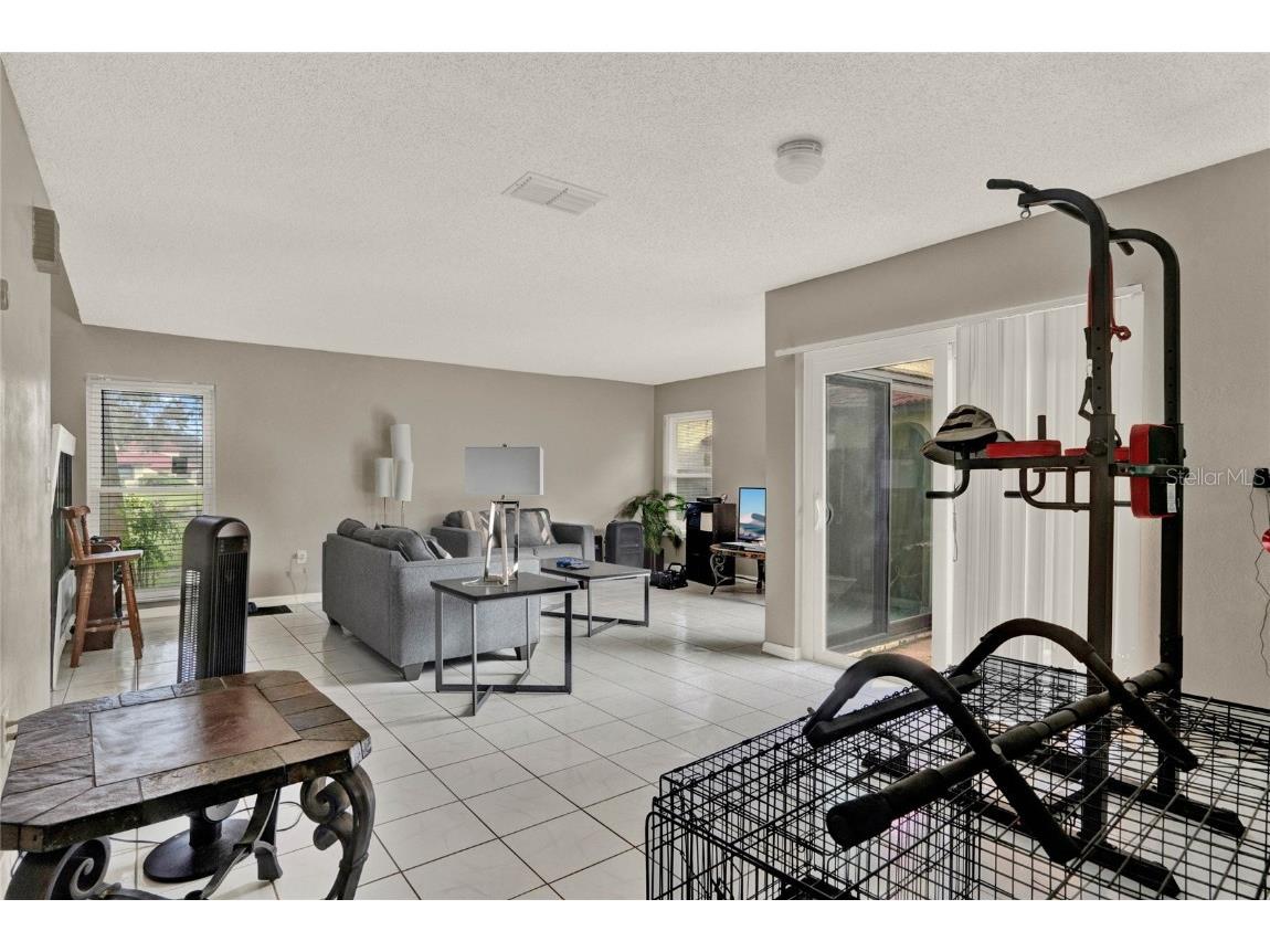 451 Hunter Circle Kissimmee FL 34758 O6342124 image8