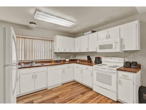 451 Hunter Circle Kissimmee FL 34758 O6427901 image2