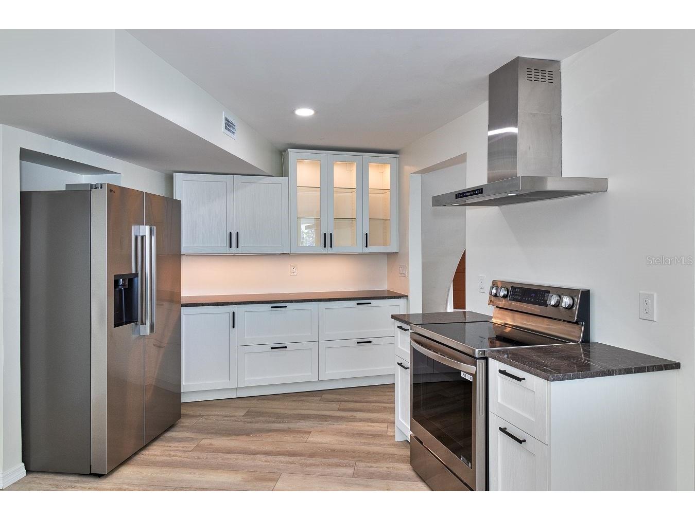 451 Palm Island NE Clearwater Beach FL 33767 TB8471225 image12