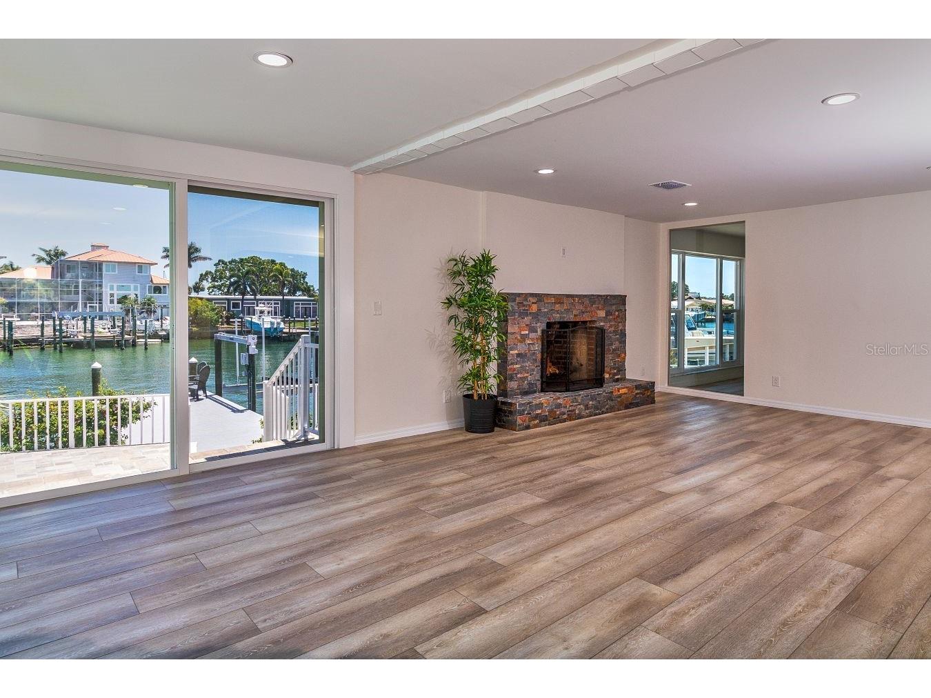 451 Palm Island NE Clearwater Beach FL 33767 TB8471225 image14