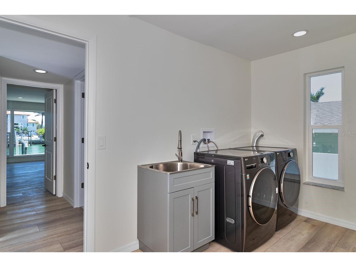 451 Palm Island NE Clearwater Beach FL 33767 TB8471225 image17