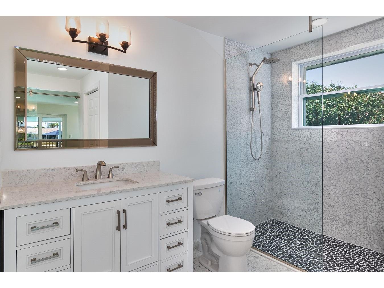 451 Palm Island NE Clearwater Beach FL 33767 TB8471225 image22