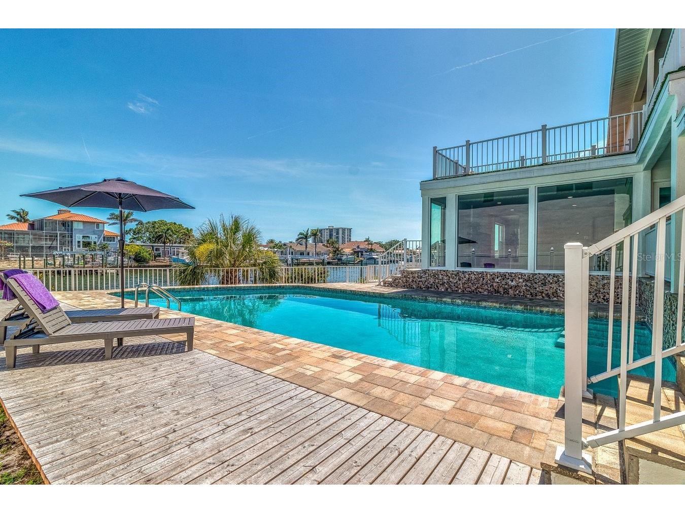 451 Palm Island NE Clearwater Beach FL 33767 TB8471225 image30