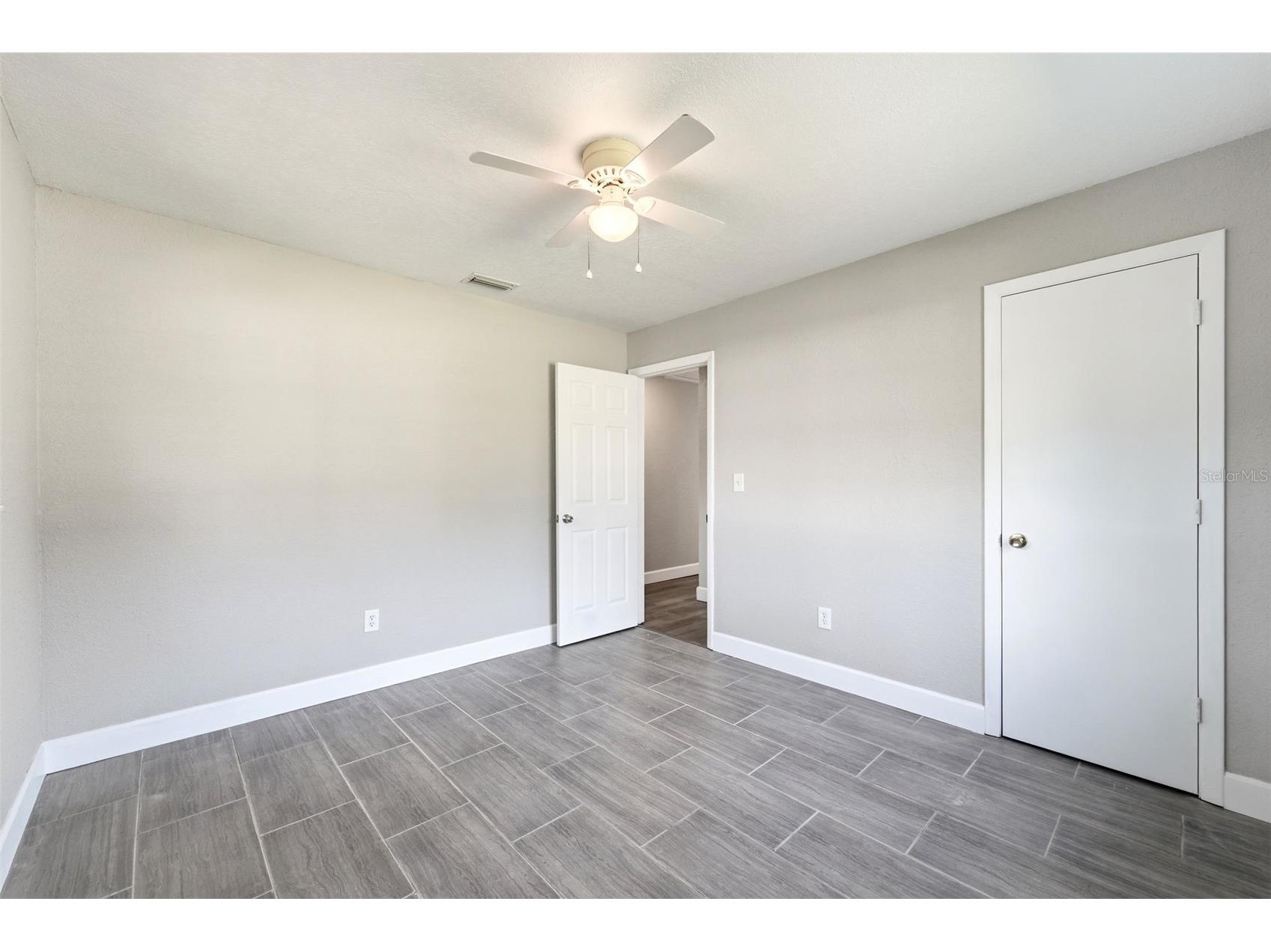 451 S Blue Lake Avenue Deland FL 32724 V4949874 image20