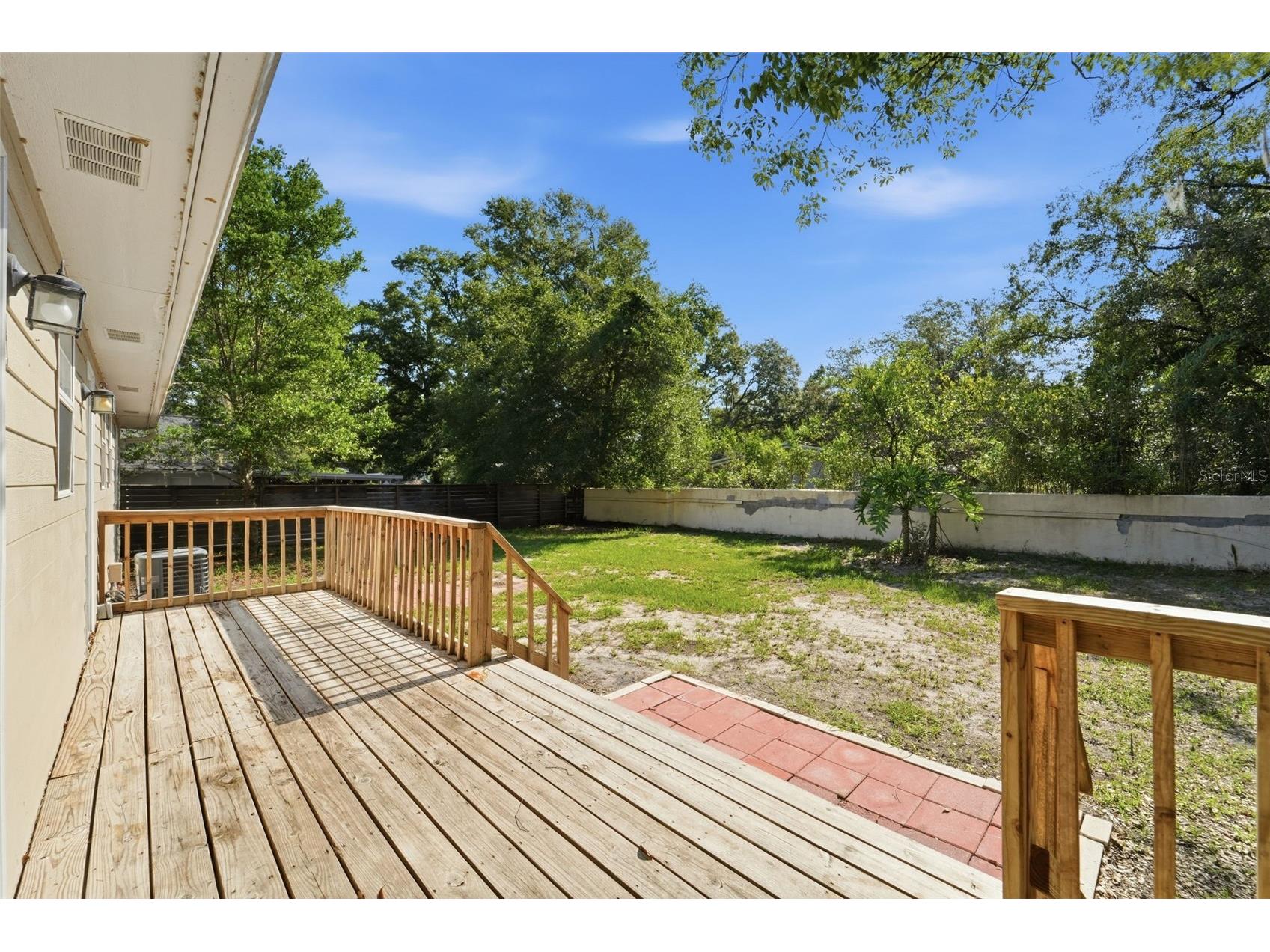 451 S Blue Lake Avenue Deland FL 32724 V4949874 image22