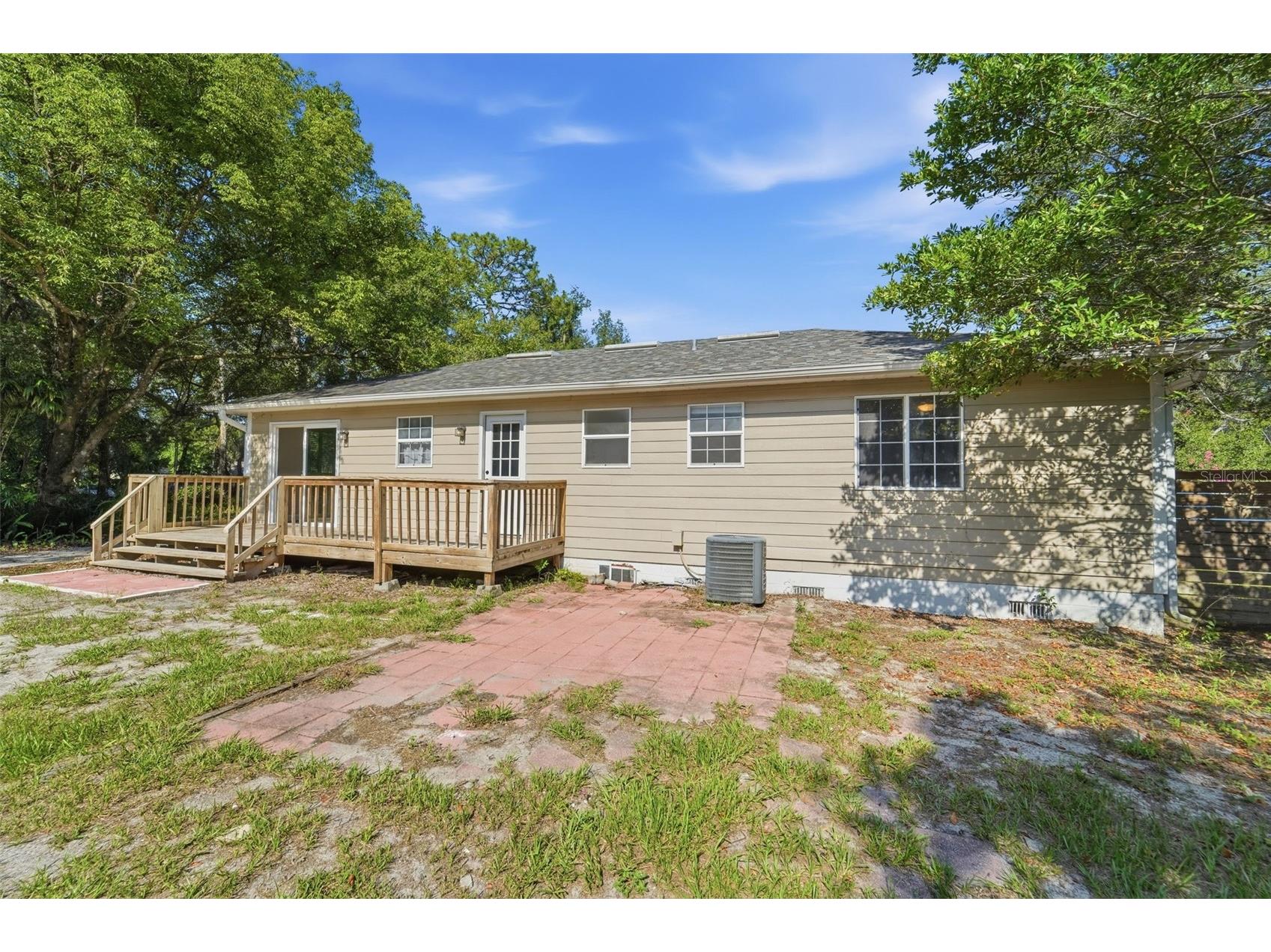 451 S Blue Lake Avenue Deland FL 32724 V4949874 image24