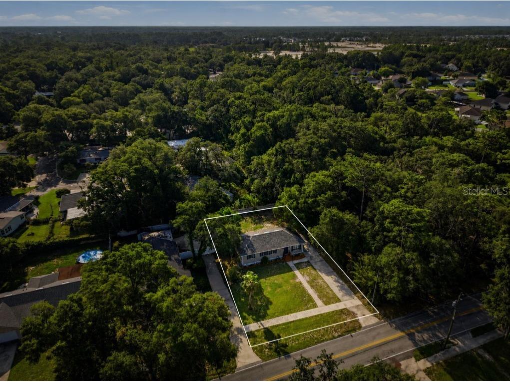 451 S Blue Lake Avenue Deland FL 32724 V4949874 image3