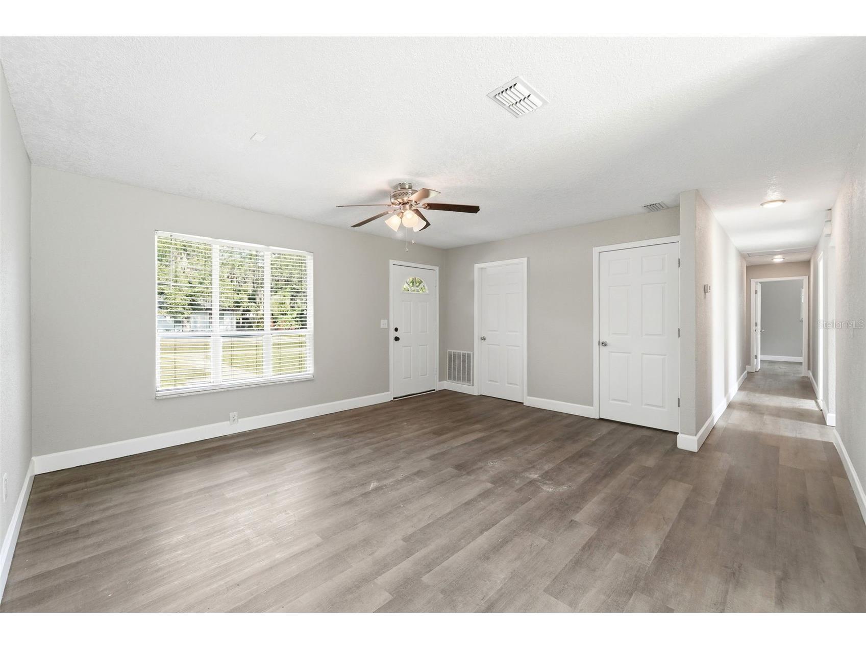 451 S Blue Lake Avenue Deland FL 32724 V4949874 image5