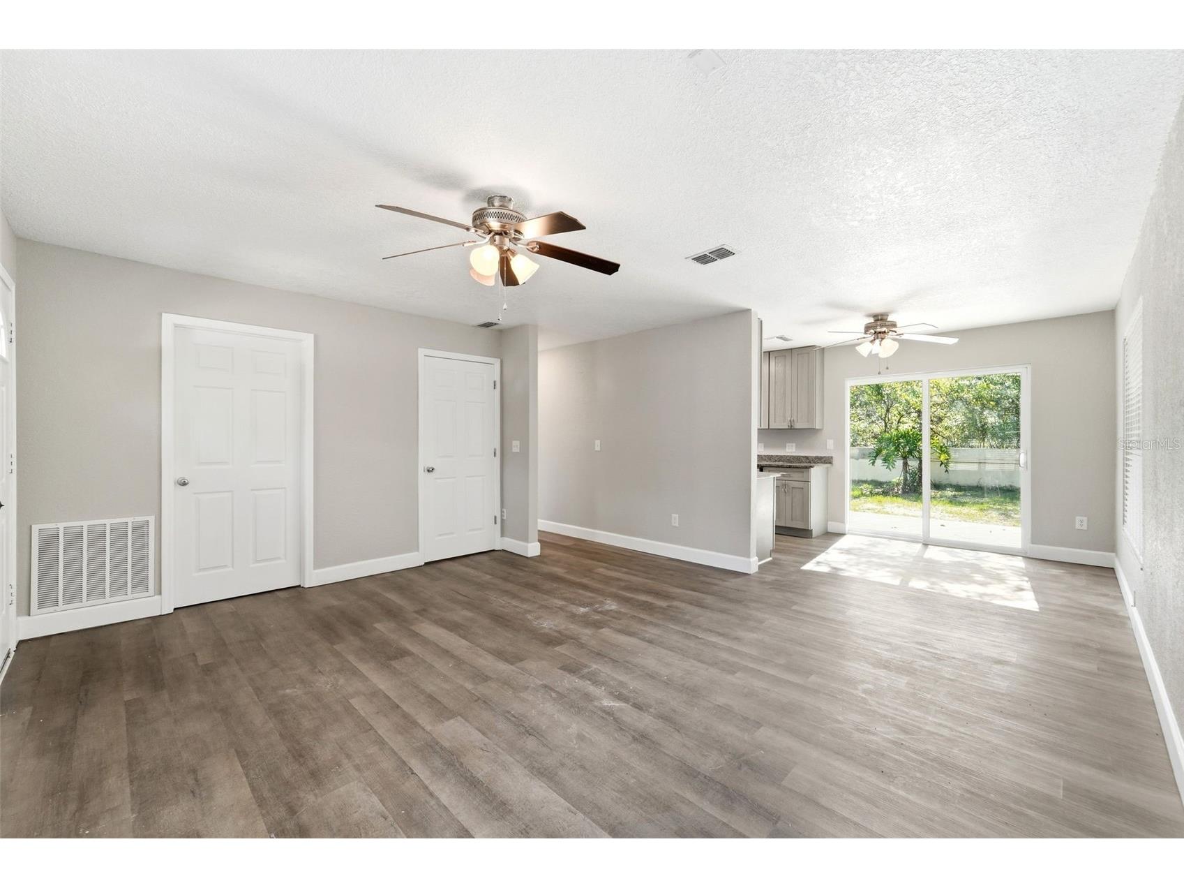 451 S Blue Lake Avenue Deland FL 32724 V4949874 image6