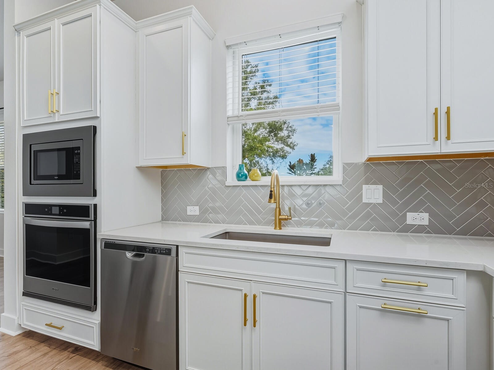 451 Wingfield Drive Sarasota FL 34237 A4678124 image12