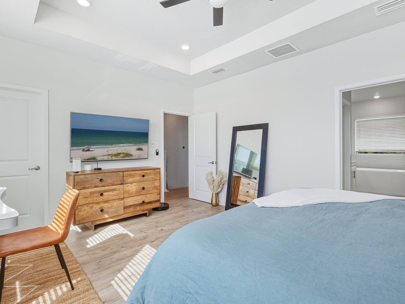 451 Wingfield Drive Sarasota FL 34237 A4678124 image19