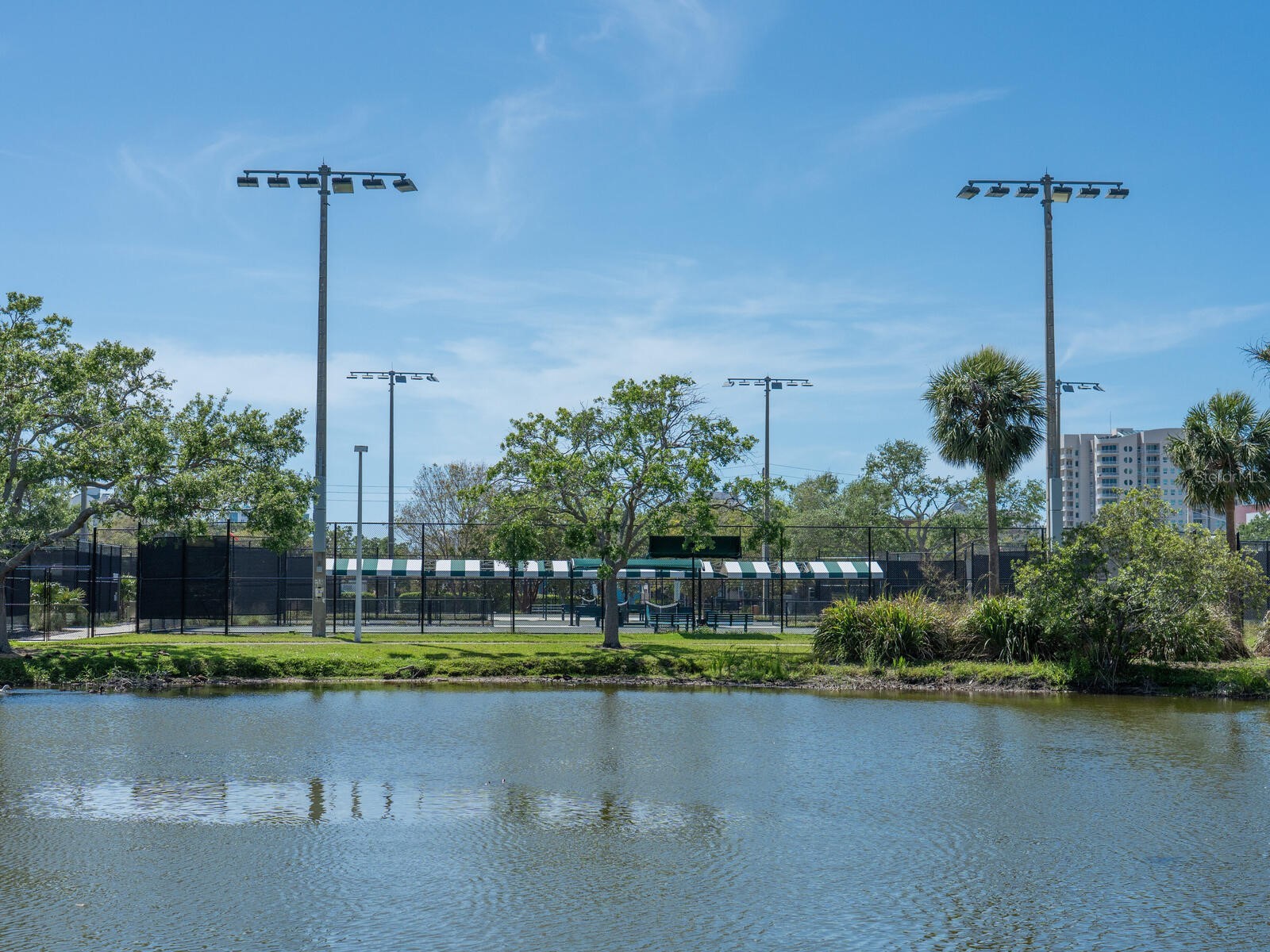 451 Wingfield Drive Sarasota FL 34237 A4678124 image40